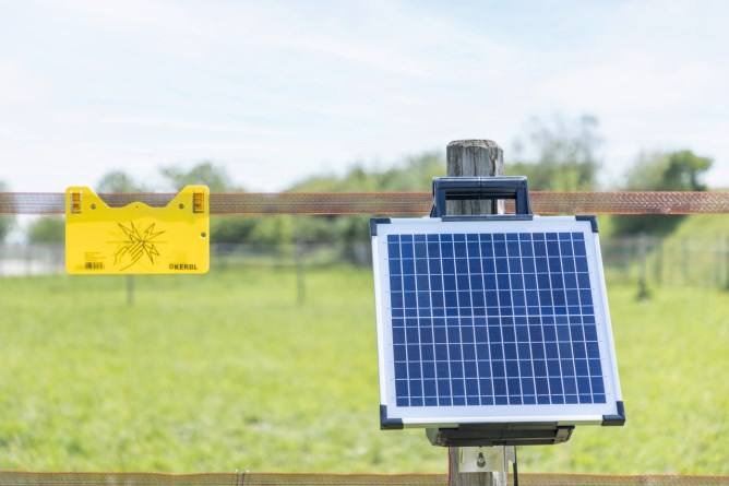 AKO Sun Power S 1500 – Solaggregat 12V för elstängsel