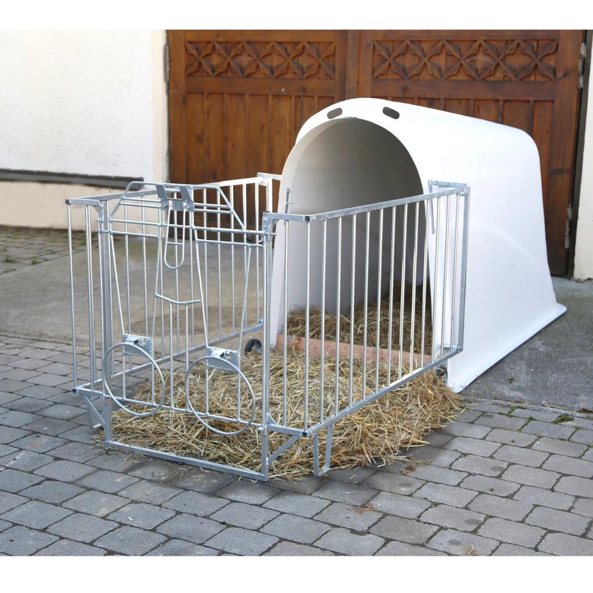 CalfHouse Master Plus - beprövad kalvhydda med god komfort och ventilation