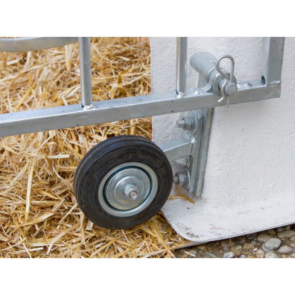 CalfHouse PE UV+ - Kalvhydda i HDPE med UV-skydd och god ventilation